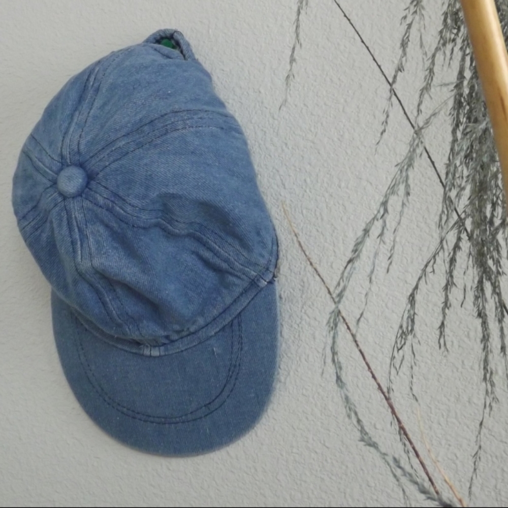 Lightwash Denim cap - Picture 3 of 3